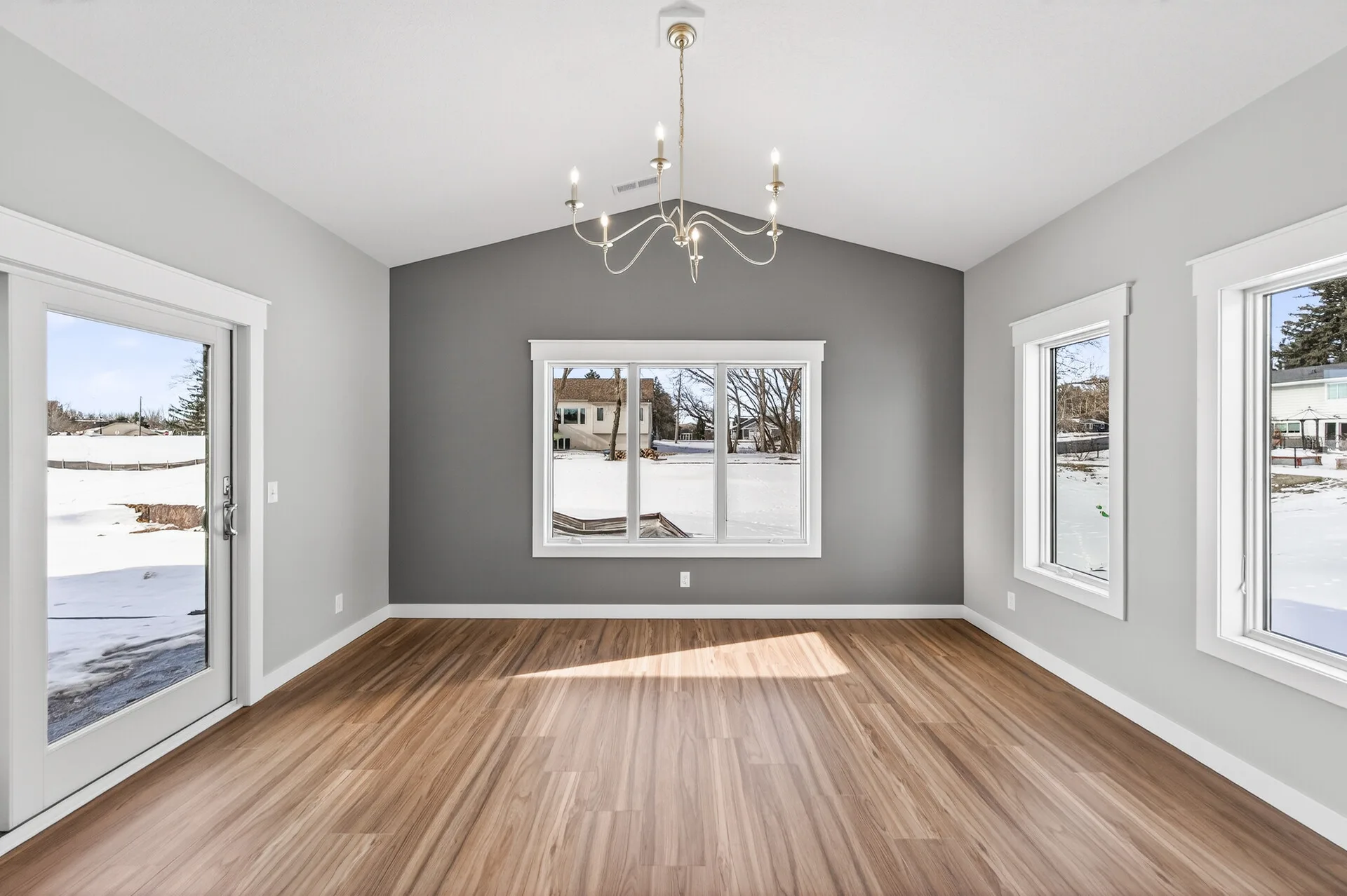 1065 Legend Lane photo 11