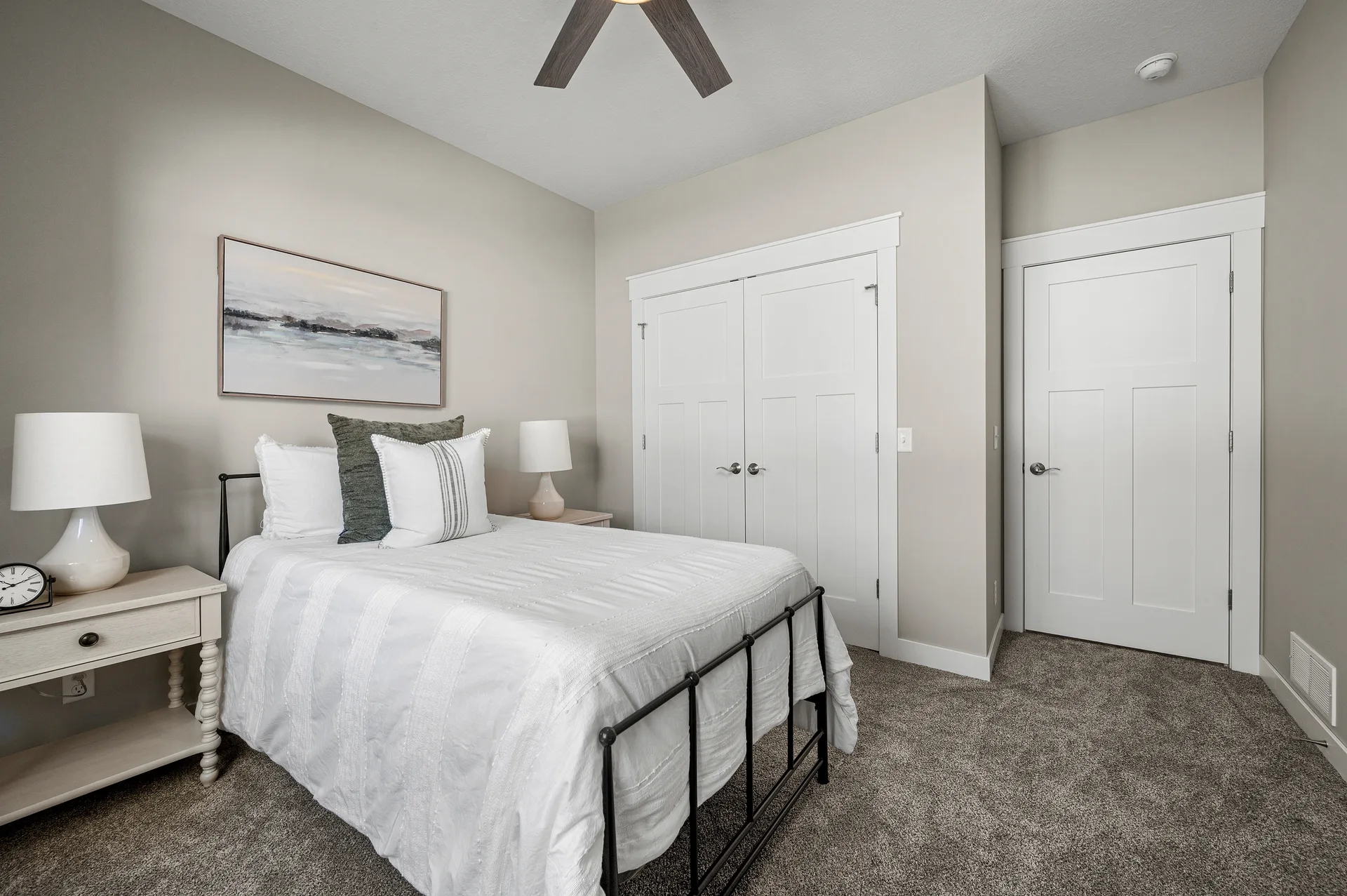1065 Legend Lane photo 20