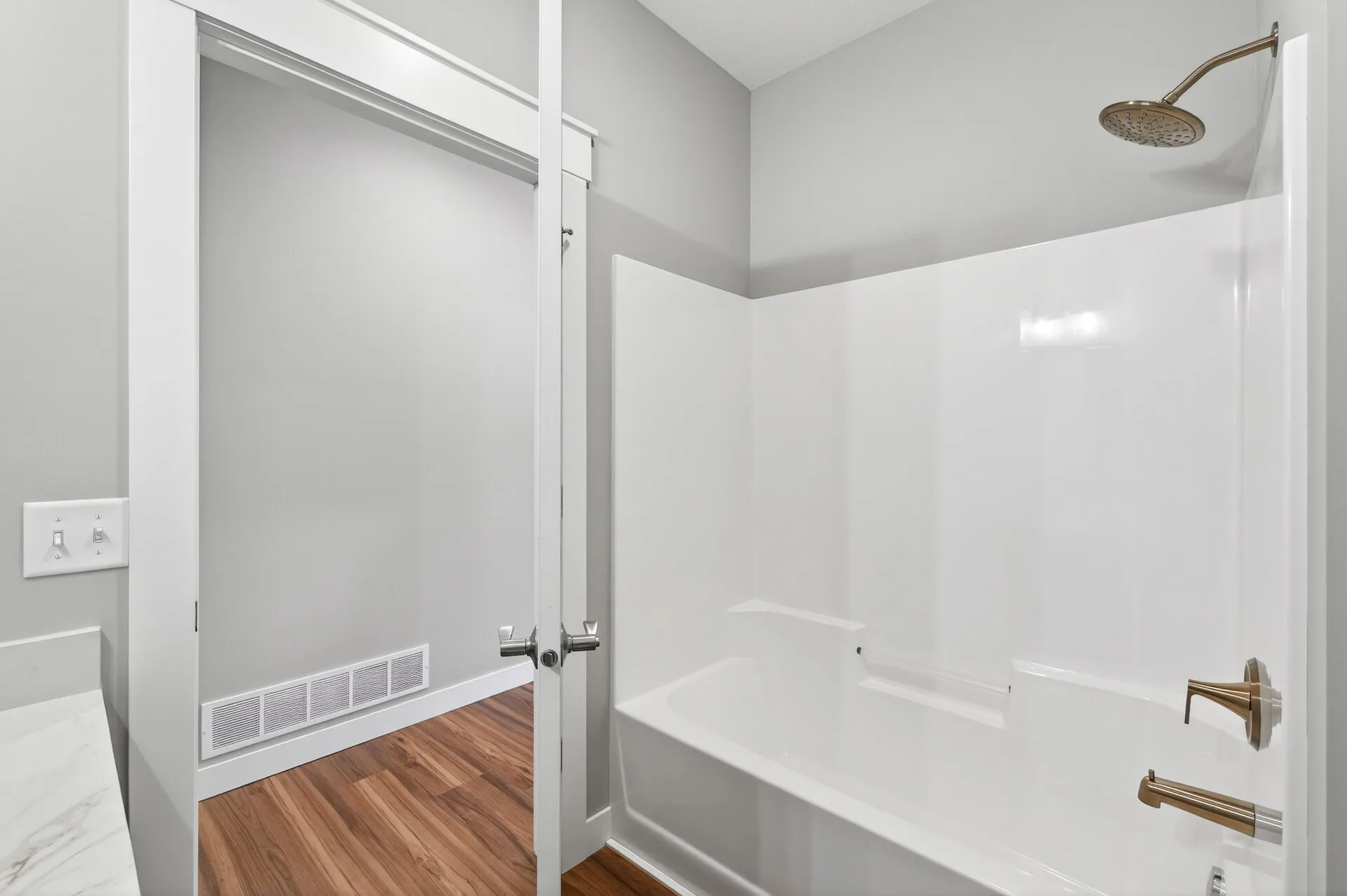 1065 Legend Lane photo 23