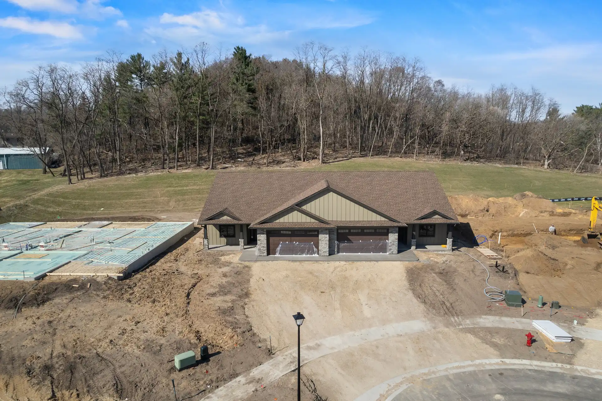 1093 Legend Lane, River Falls, WI 54022