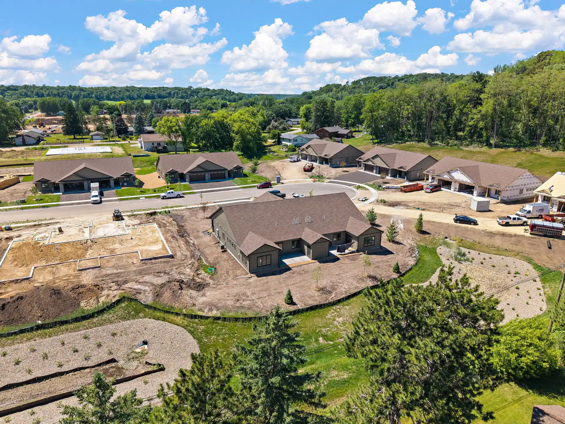1060 Legend Lane photo 13