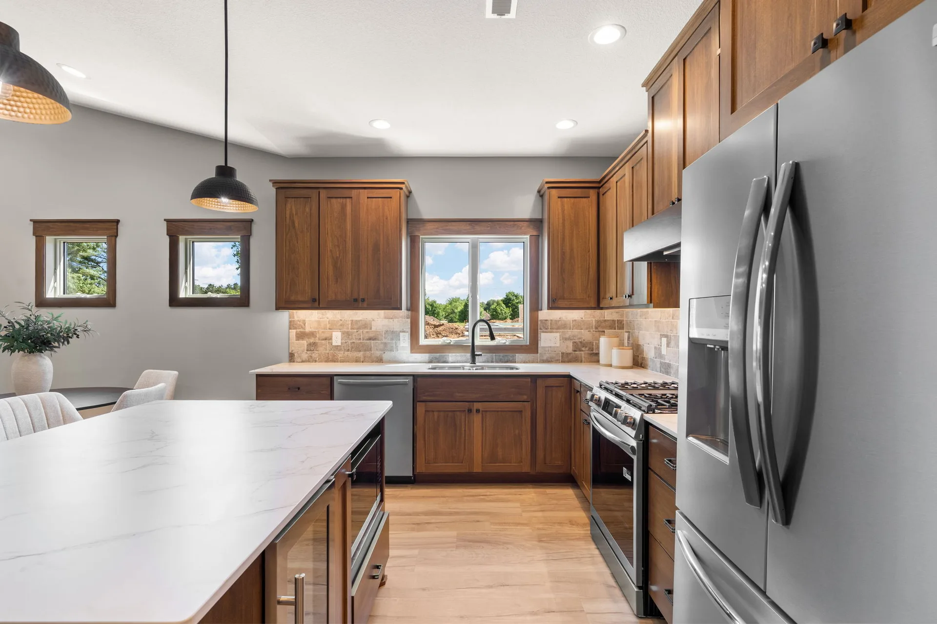 1060 Legend Lane photo 21