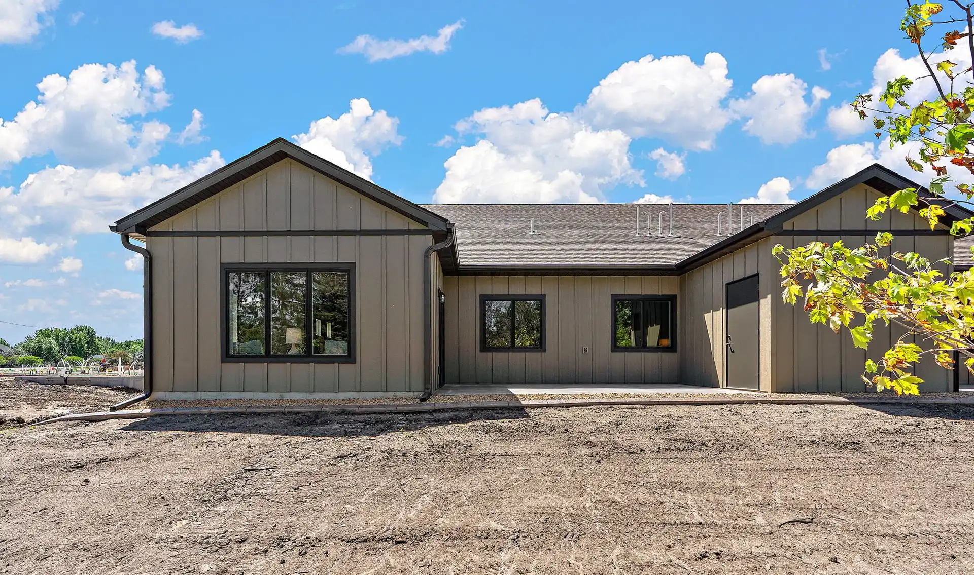 1060 Legend Lane photo 49