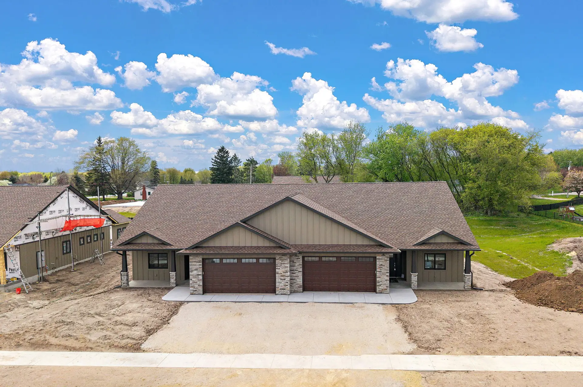 1063 Legend Lane