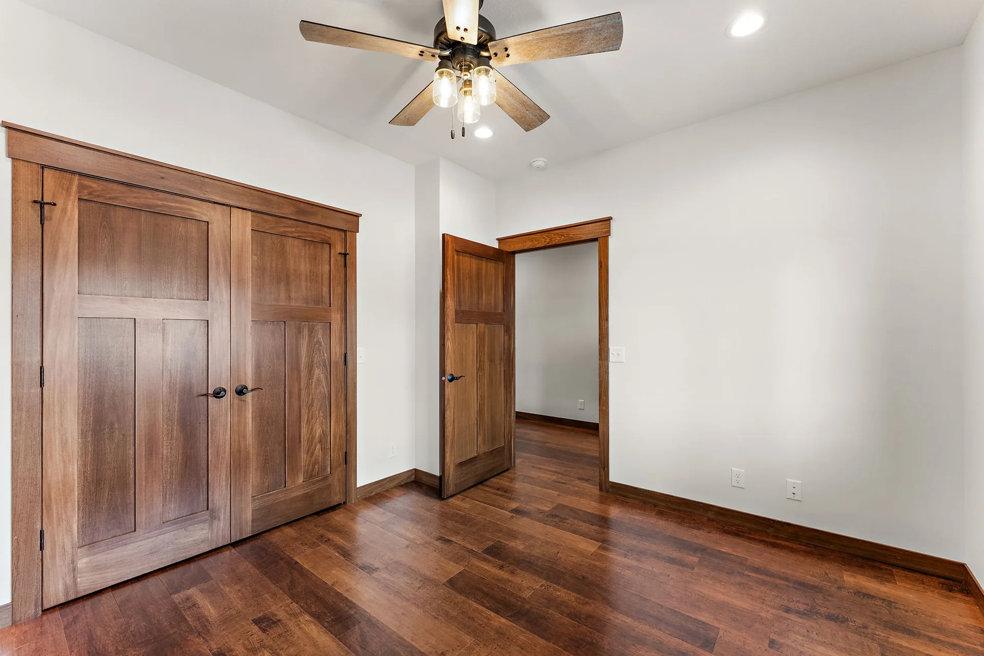 1063 Legend Lane photo 26