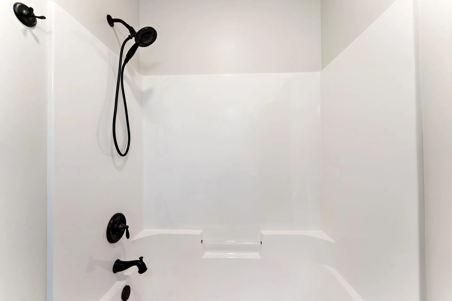 1063 Legend Lane photo 40