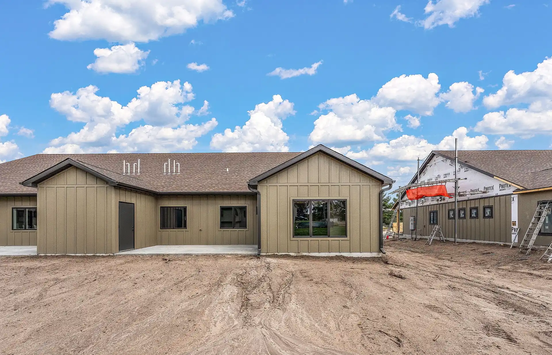1063 Legend Lane photo 42